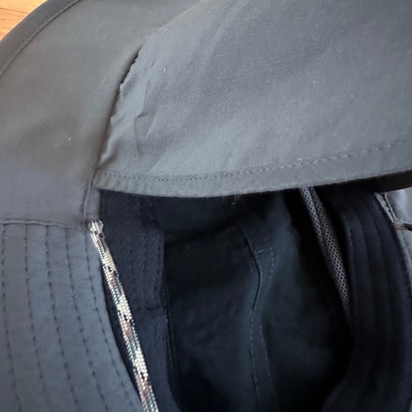 Swiss Tech Performance Gear Sun Hat with Neck Flap Size S/M - Picture 10 of 15